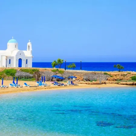 Olympia Villa *